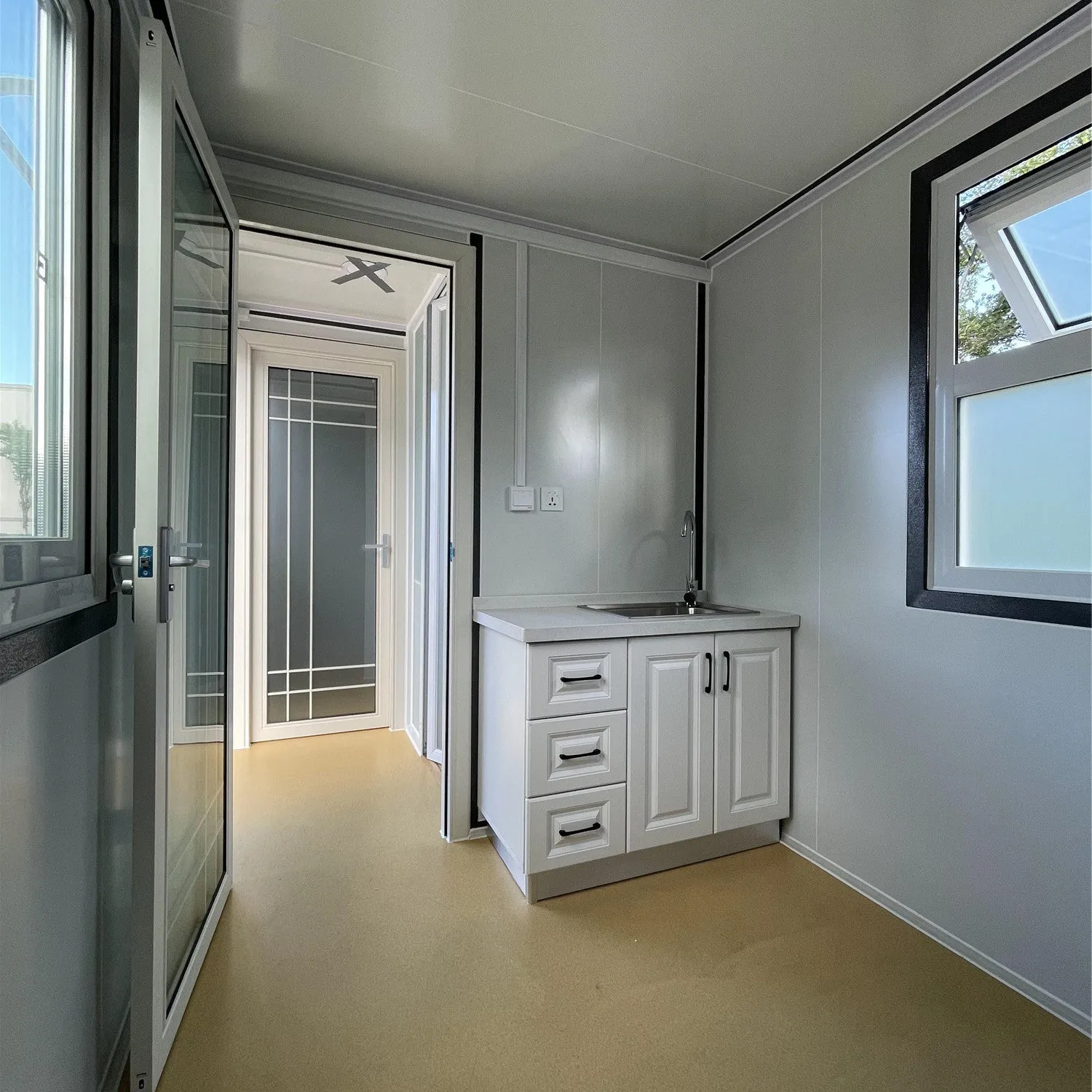 20x7 ft Modern Portable Office with Bedroom