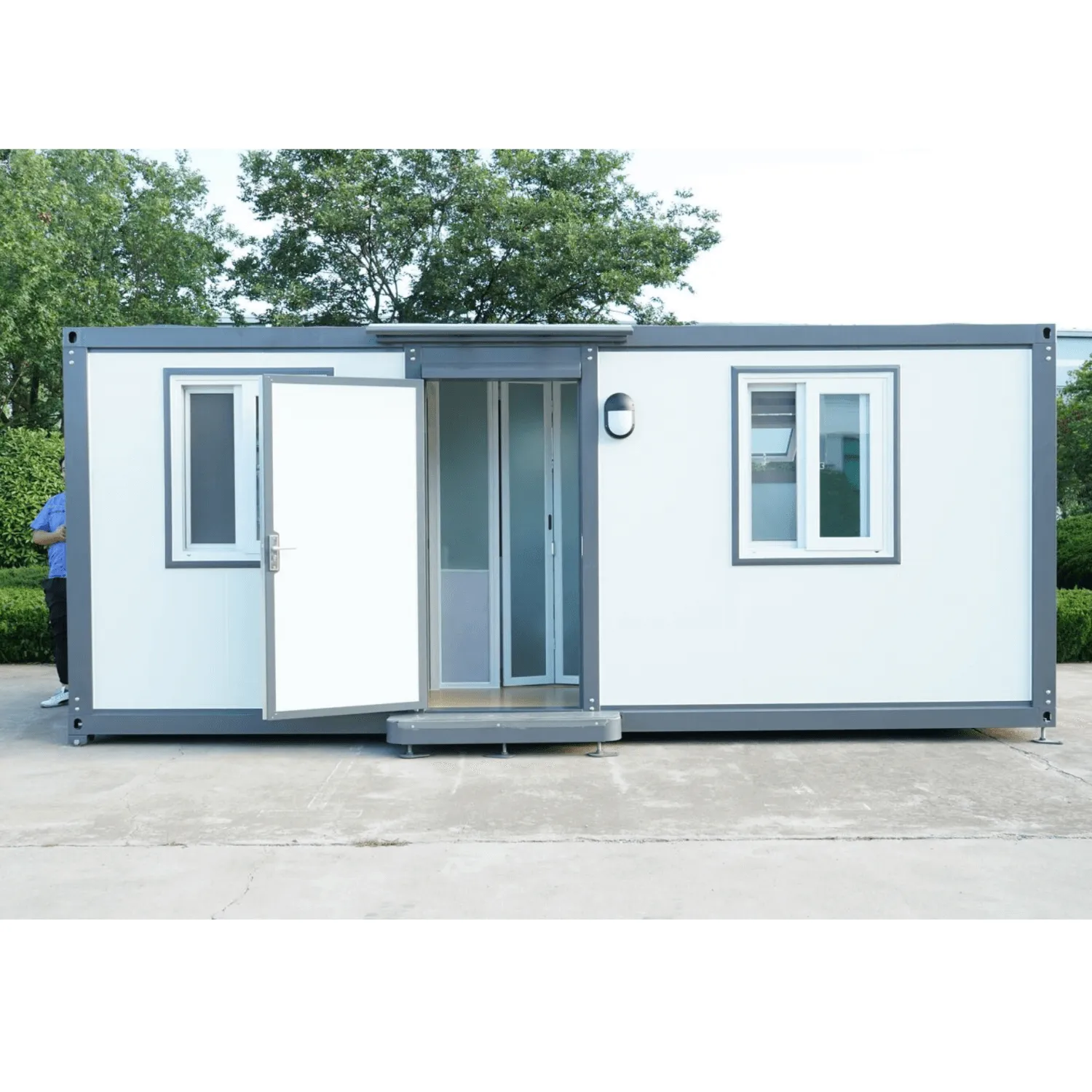 20x7 ft Modern Portable Office with Bedroom