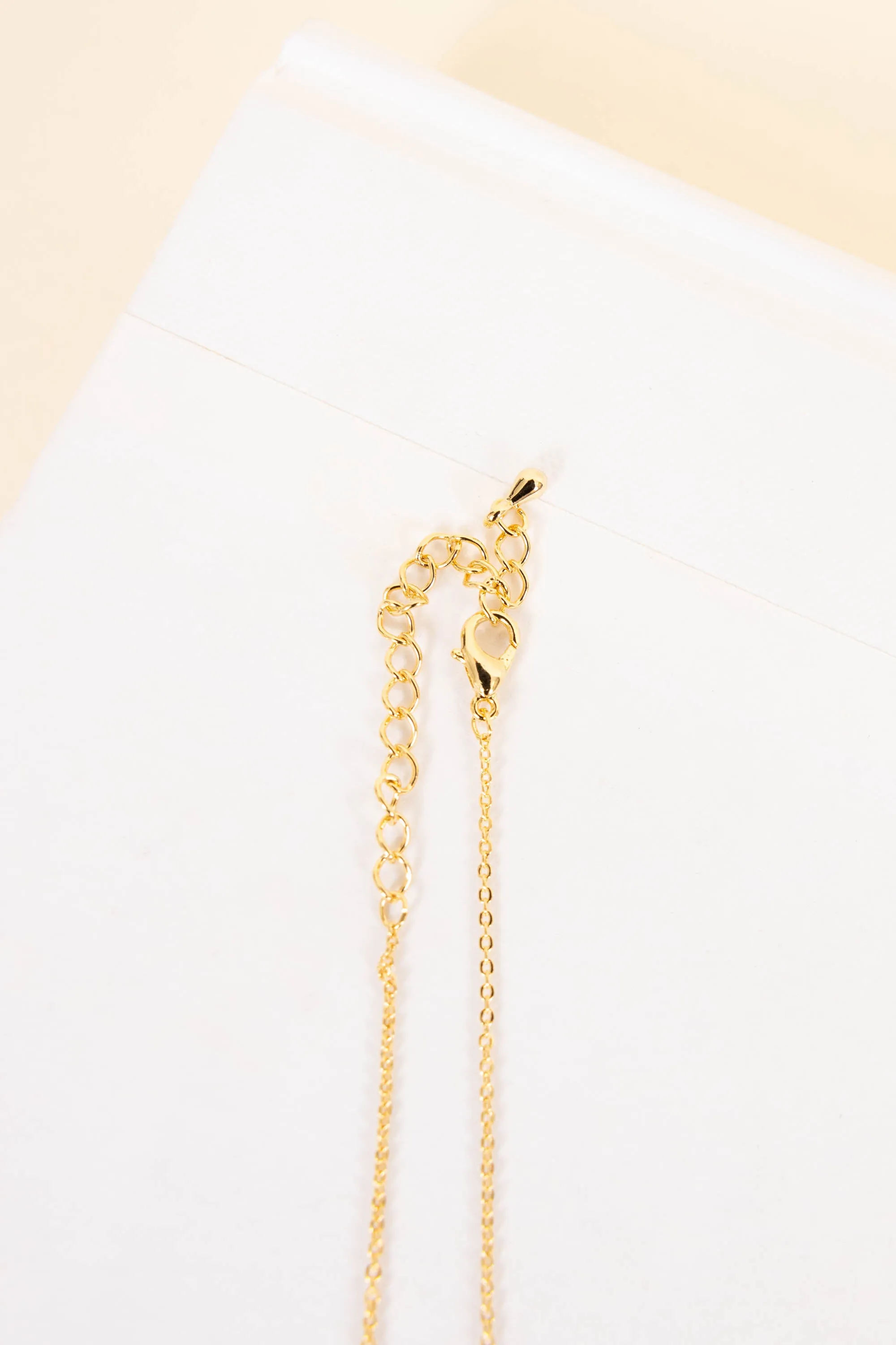 A Delicate Thought Necklace, Gold