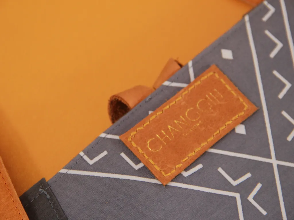 Agazo Tote Bag - Binonduk Grey