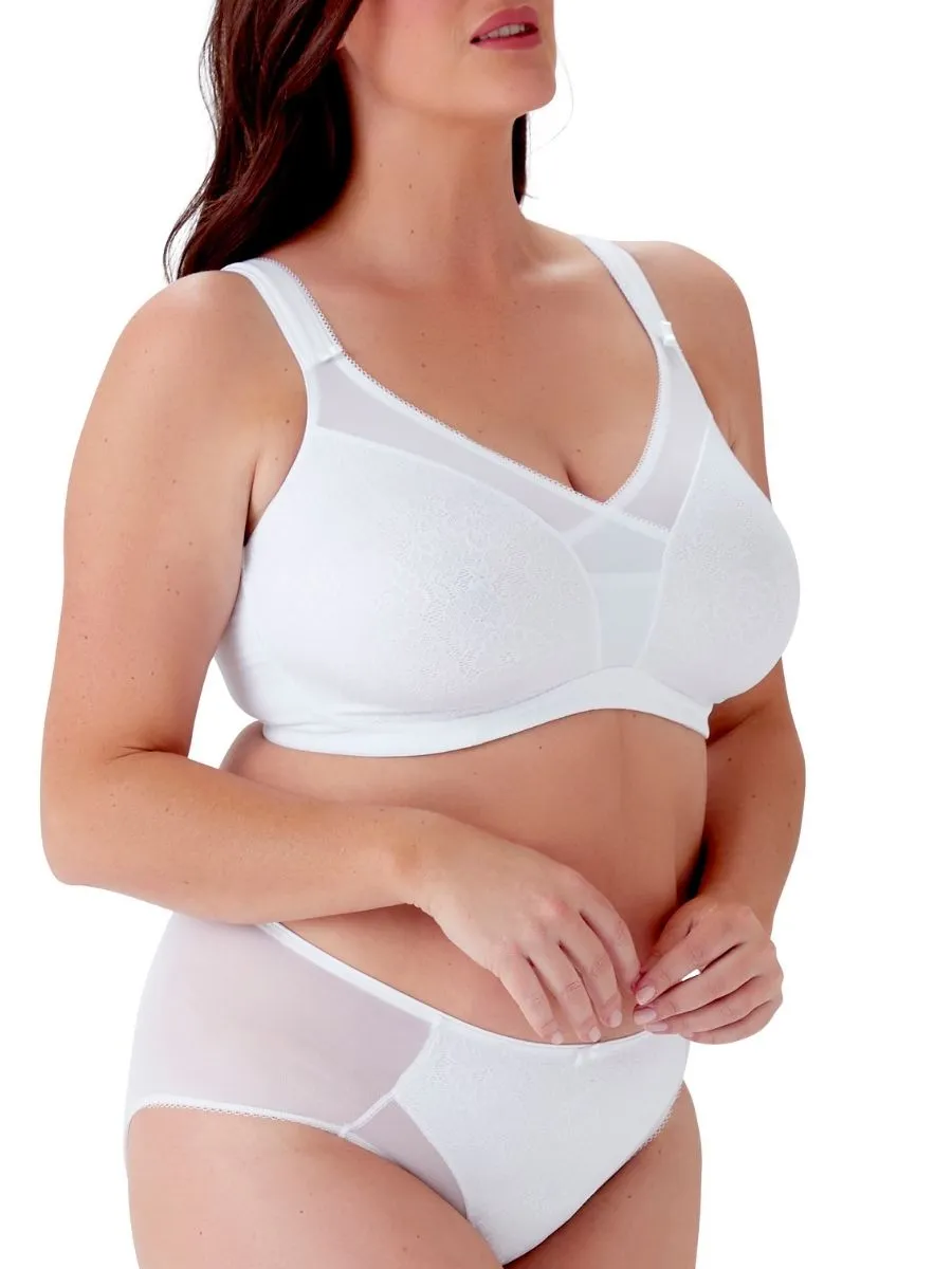 Beauty Everyday Full Support Bra - White
