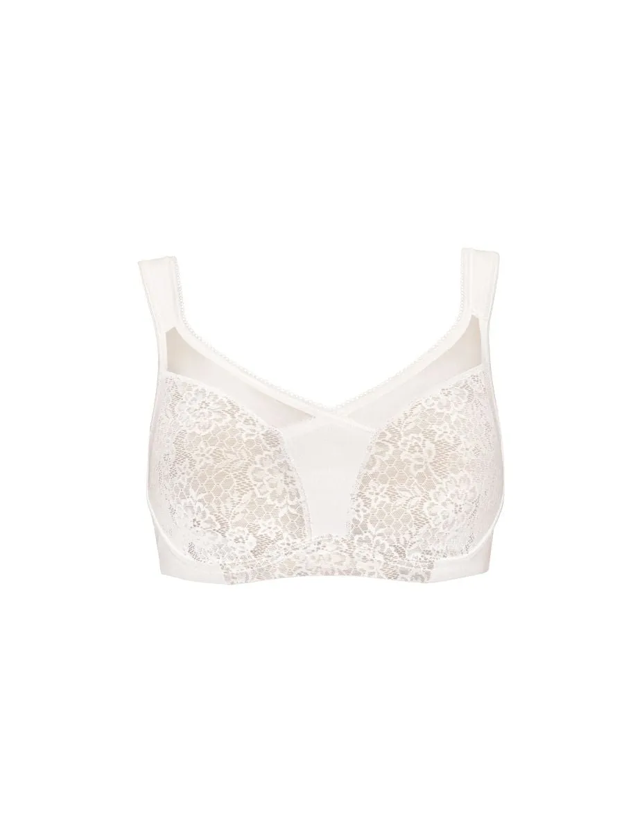 Beauty Everyday Full Support Bra - White