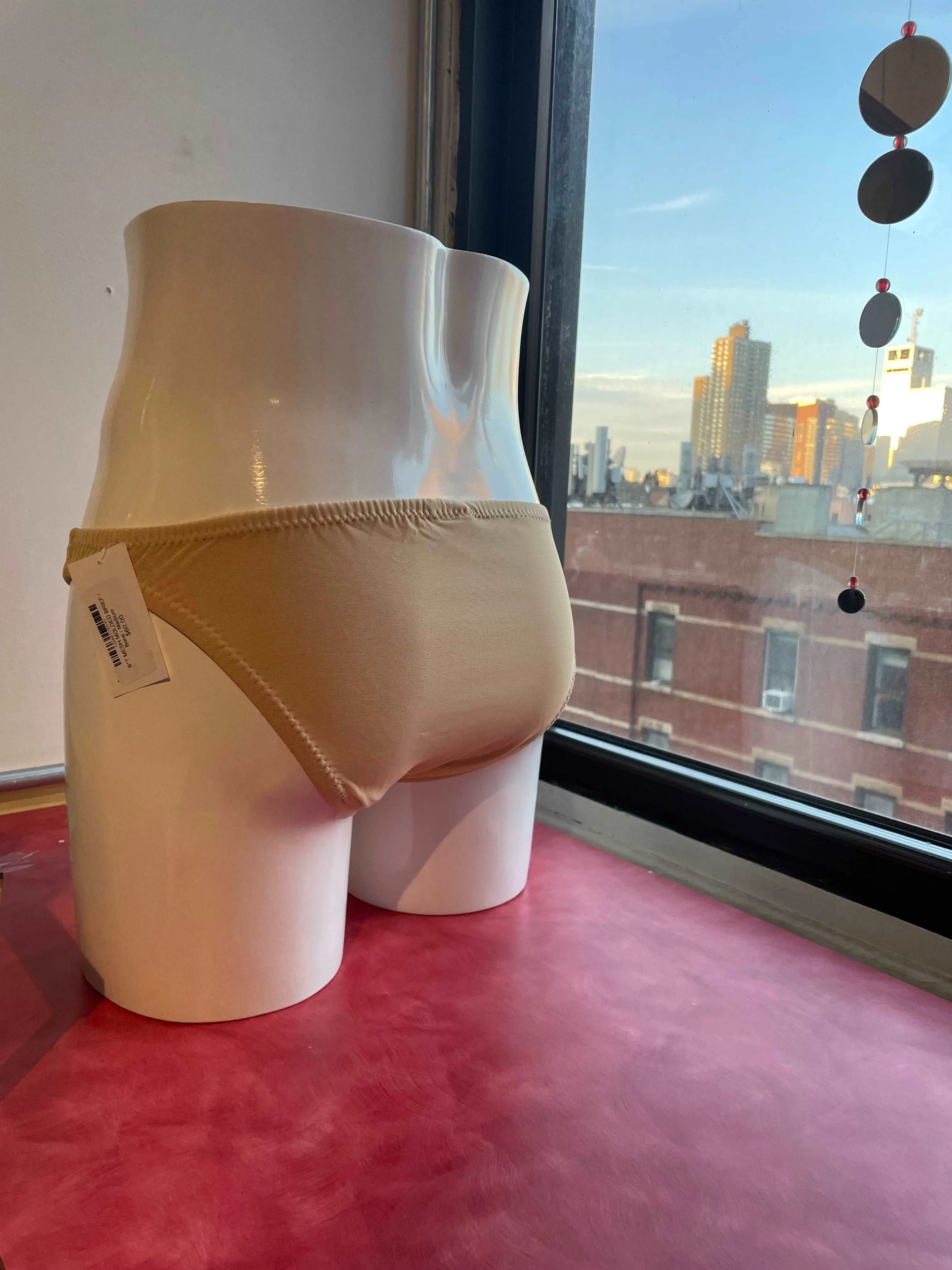 BT MOLDED MESH BRIEFS