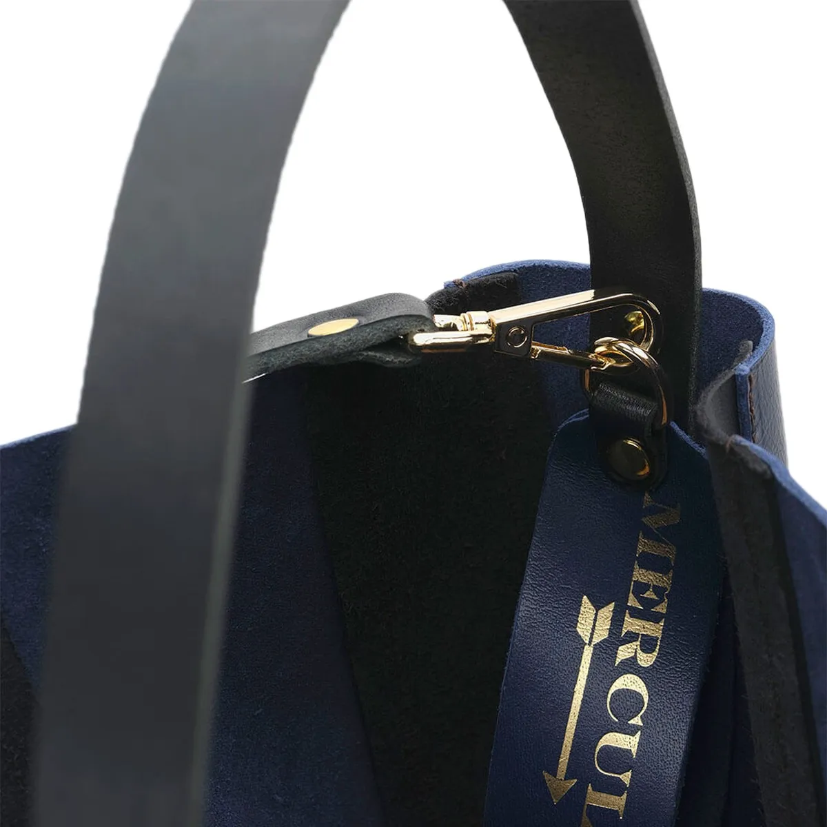 Bucket Twisted Night Blue Y Negro