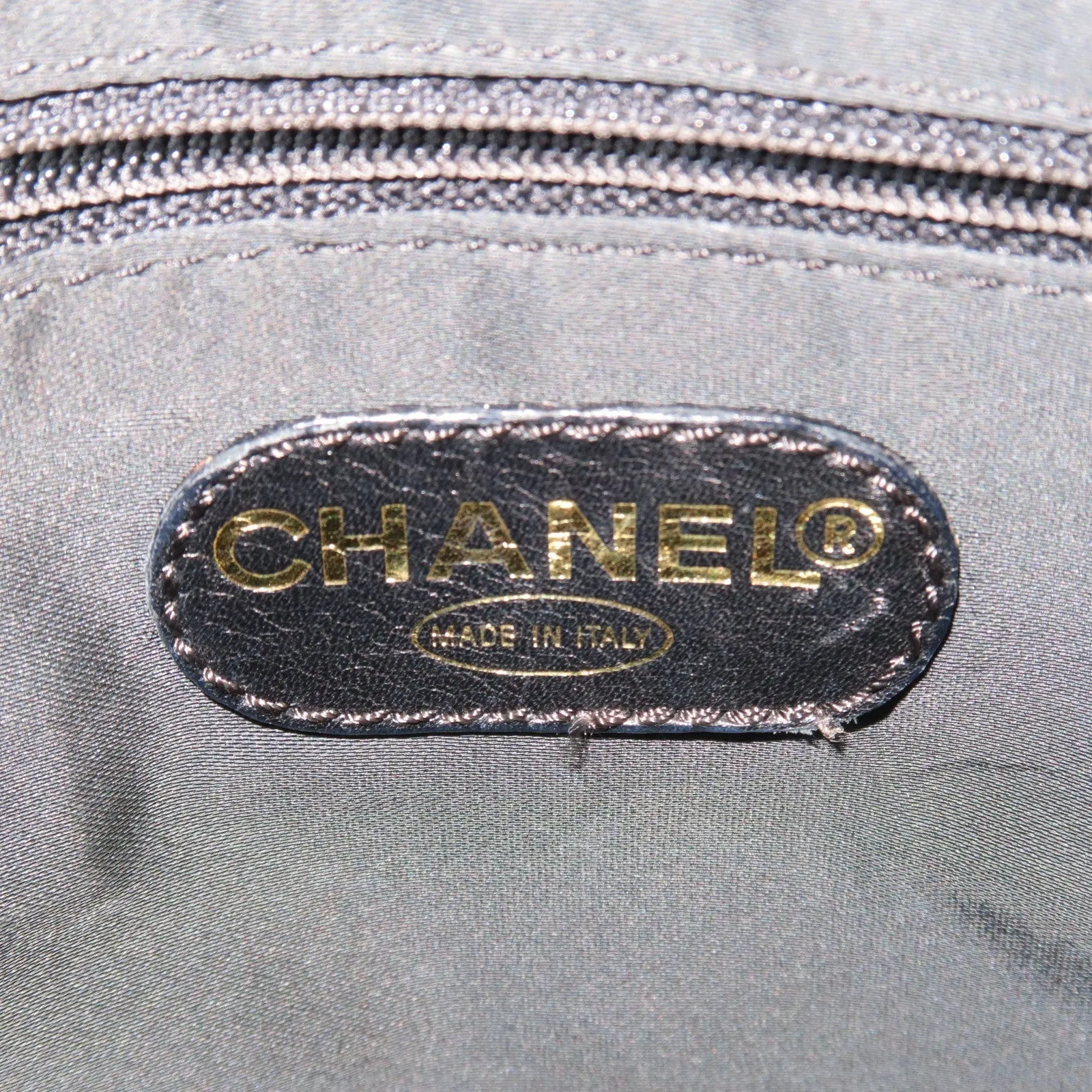 CHANEL Caviar Skin Chain Shoulder Bag Black Gold