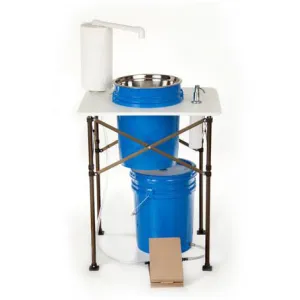 Deluxe Tailgate Sink