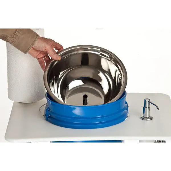 Deluxe Tailgate Sink
