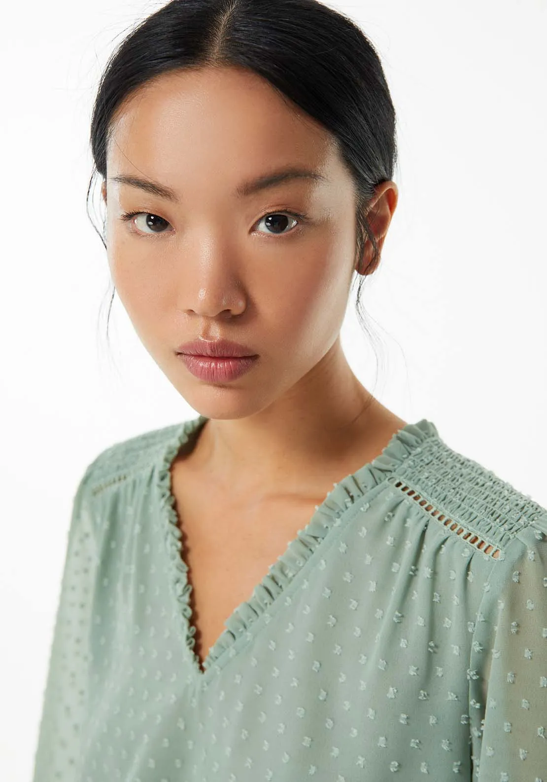 Elastic details plumetis blouse - Sage