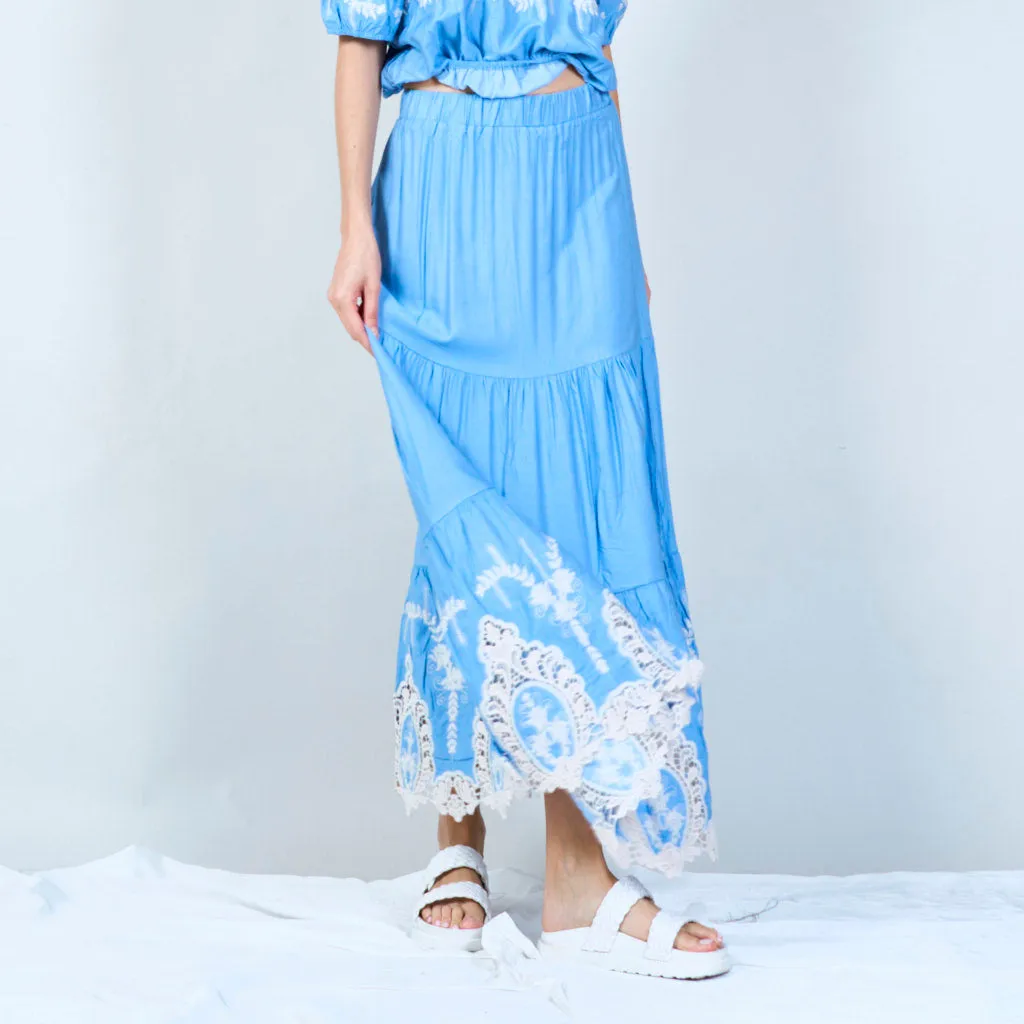 Elegant off-shoulder top and skirt set with lace details wholesale