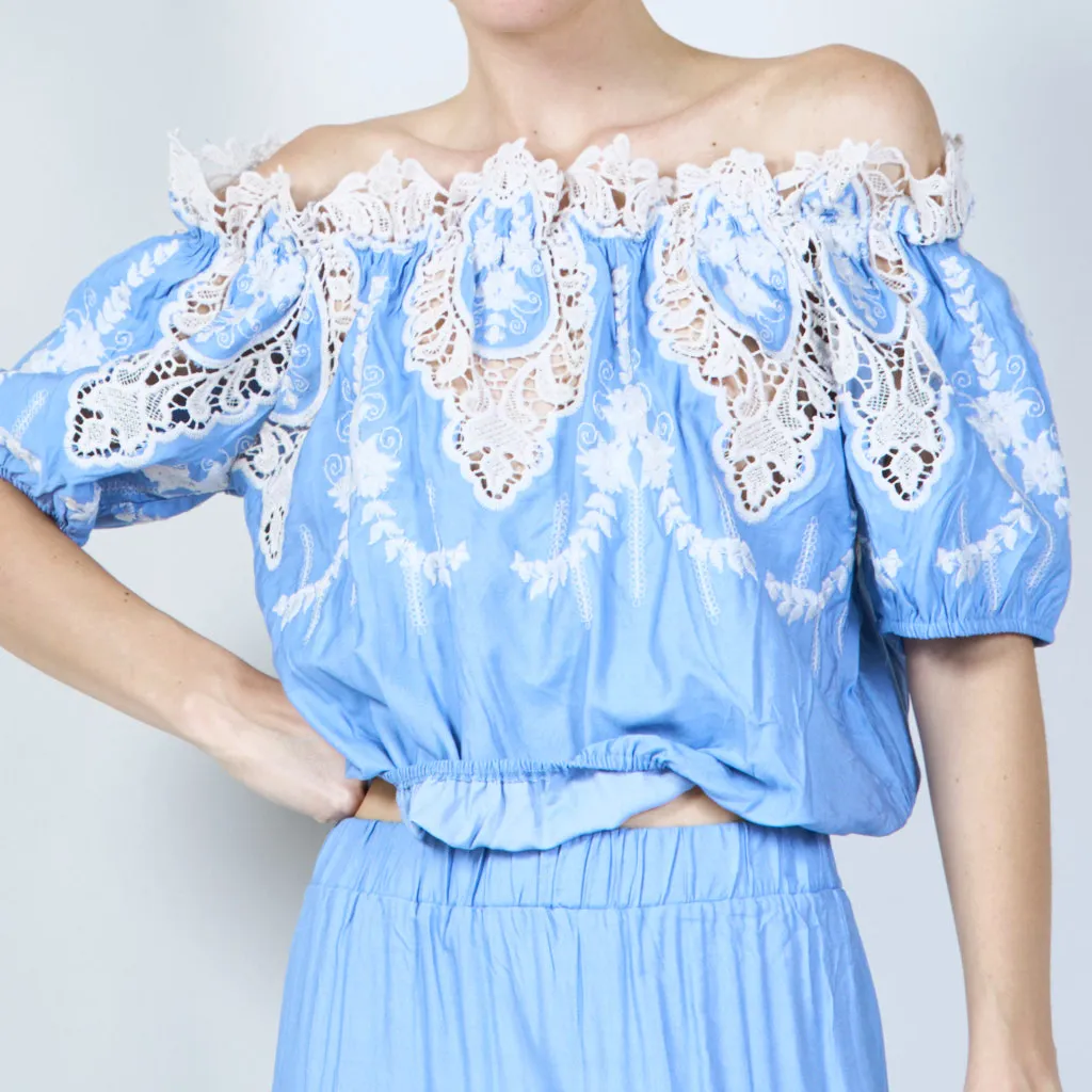 Elegant off-shoulder top and skirt set with lace details wholesale
