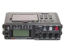 Fostex PD4 Portable DAT Recorder