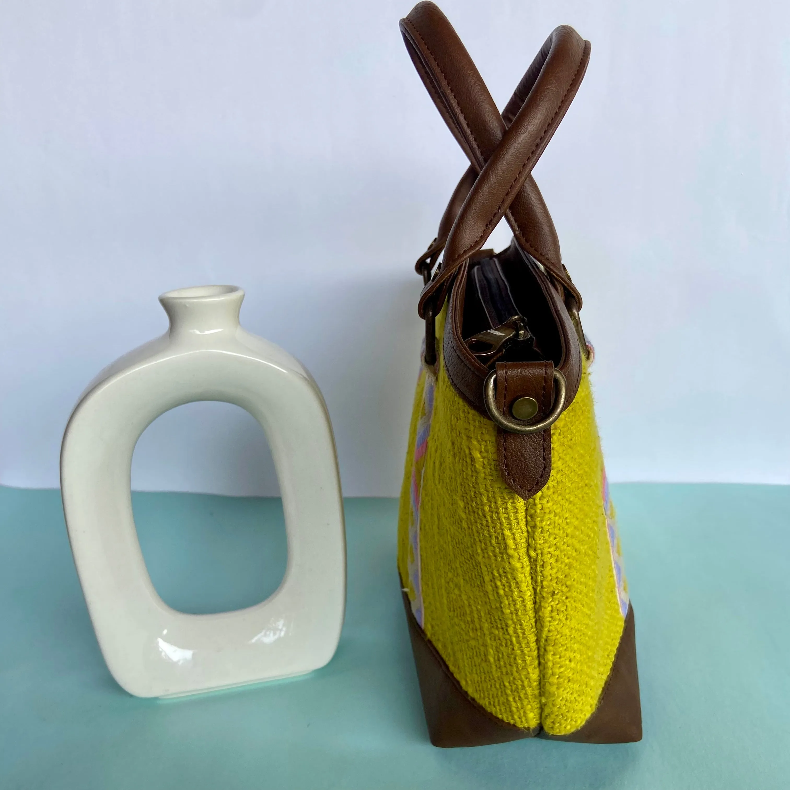 Lemoni Carry All Essential Bag
