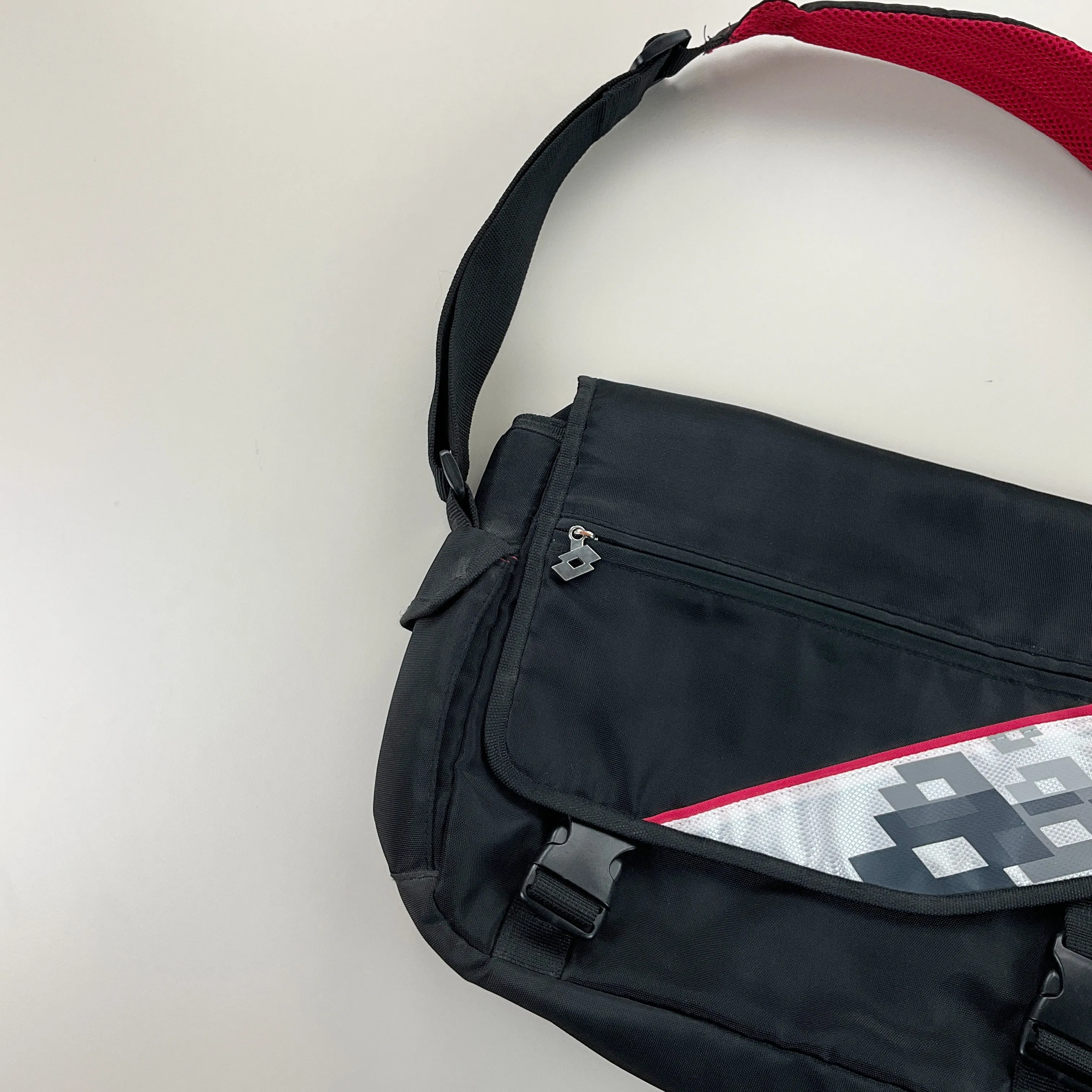Lotto Shoulder Bag