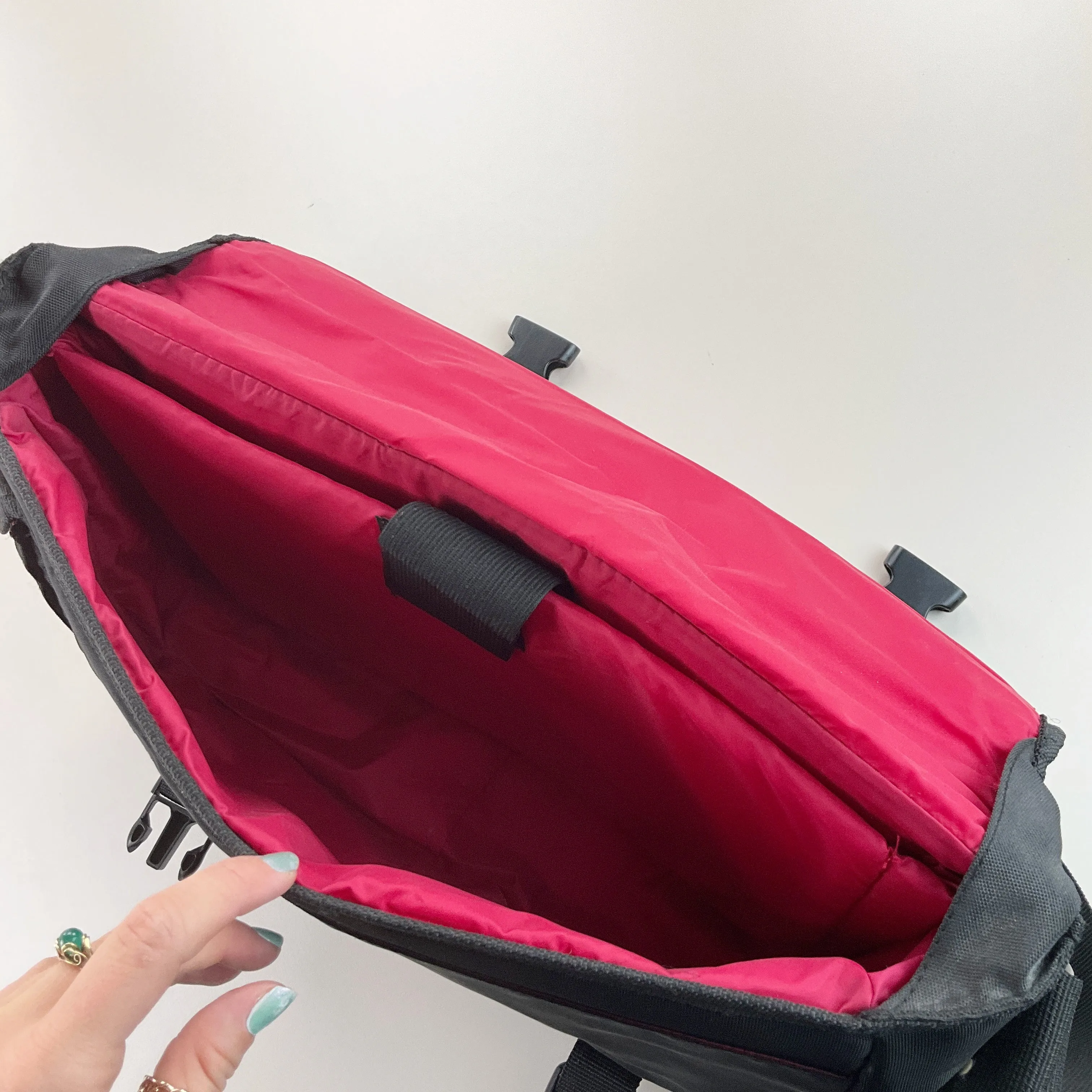 Lotto Shoulder Bag