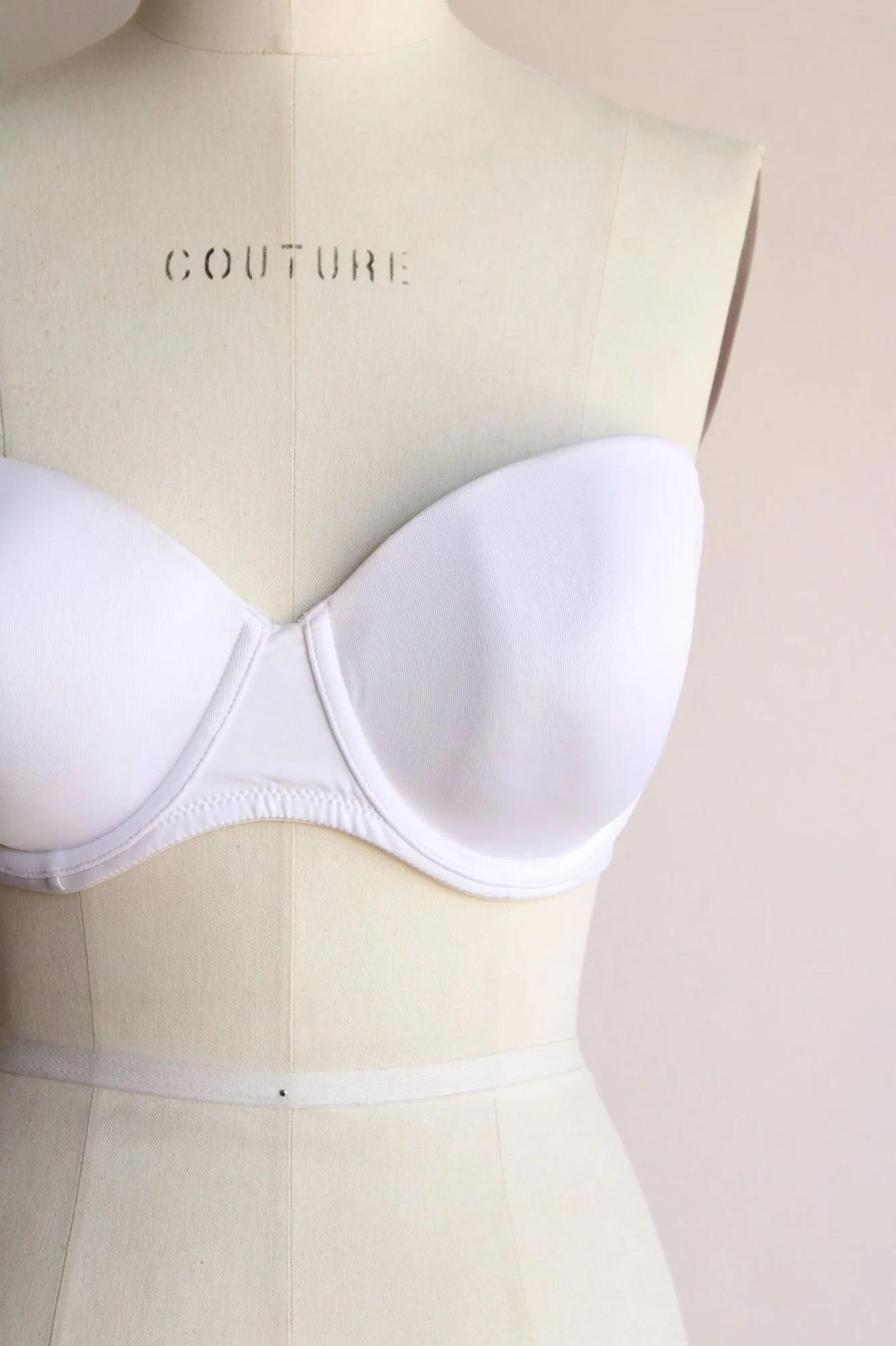 Maidenform Strapless Bra, Size 36D, White, Underwire, Padded