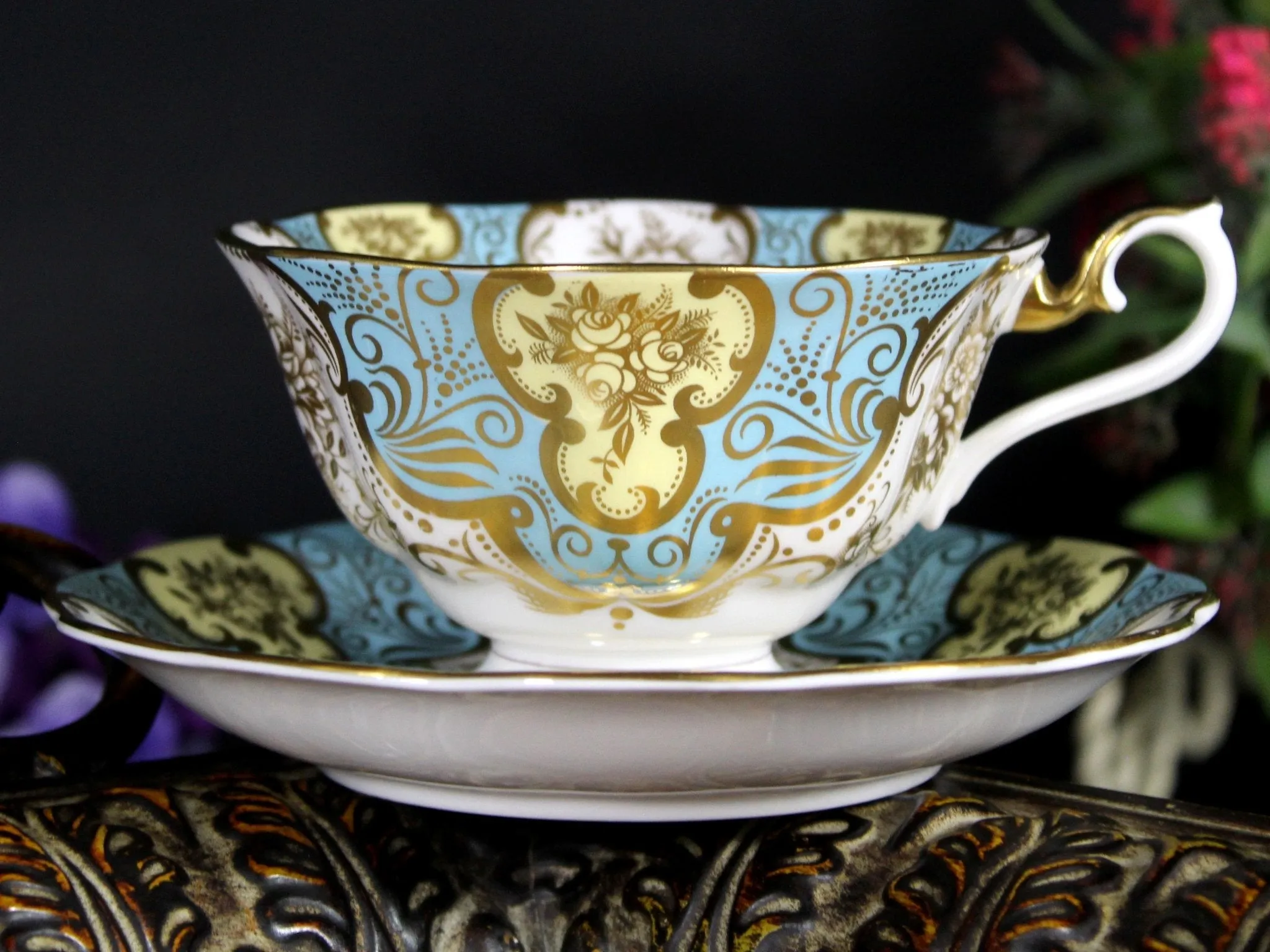 MAJESTIC Royal Albert Avon Shaped, Cabinet Tea Cup & Saucer -K