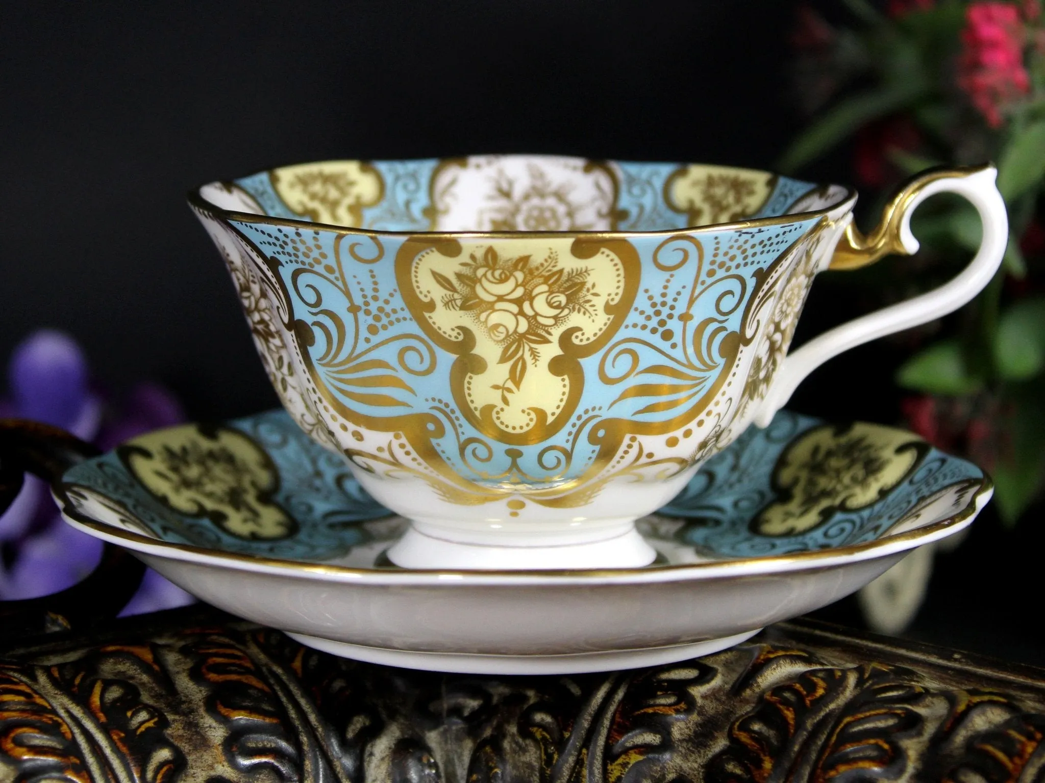 MAJESTIC Royal Albert Avon Shaped, Cabinet Tea Cup & Saucer -K