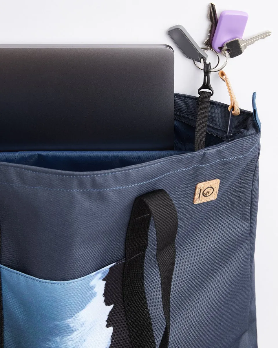 Mobius Daily Tote
