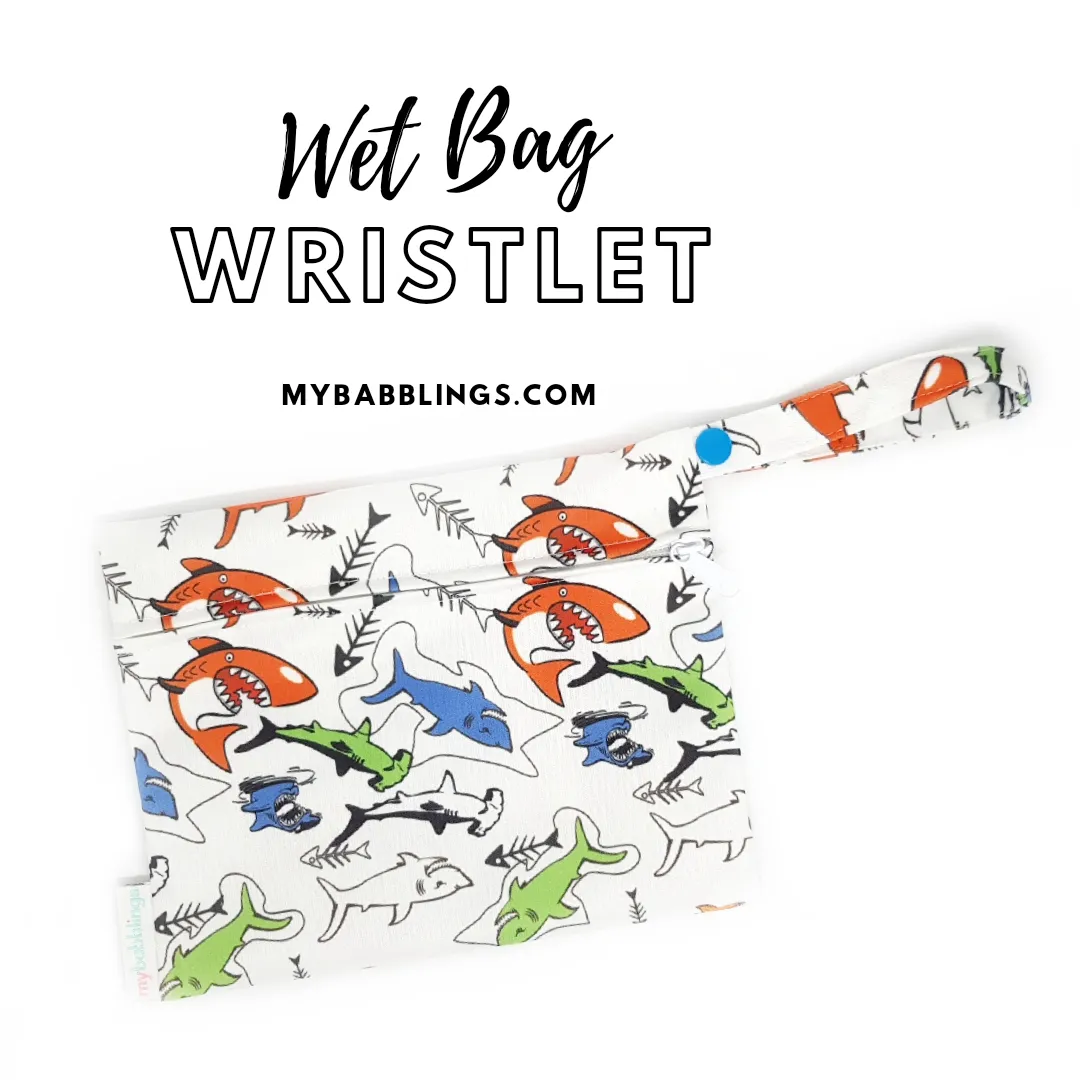 My Babblings Reusable Wet Bag Wristlet