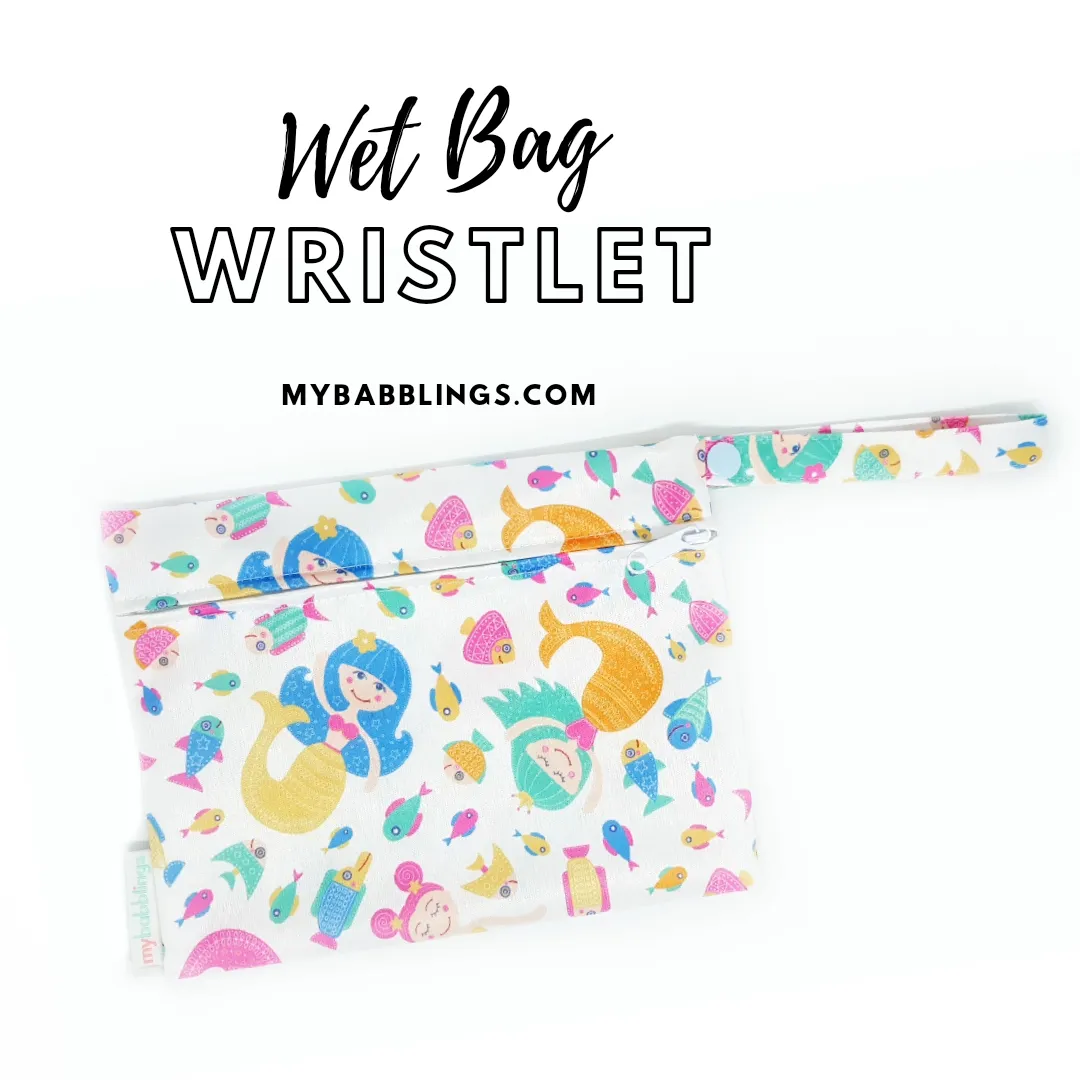 My Babblings Reusable Wet Bag Wristlet