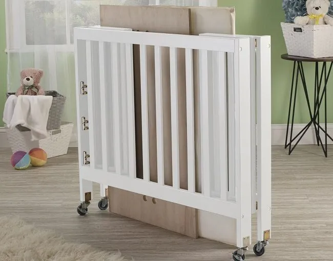 Orbelle Roxy (Flat) 3 Level Mini Portable Crib   Free 3" Mattress