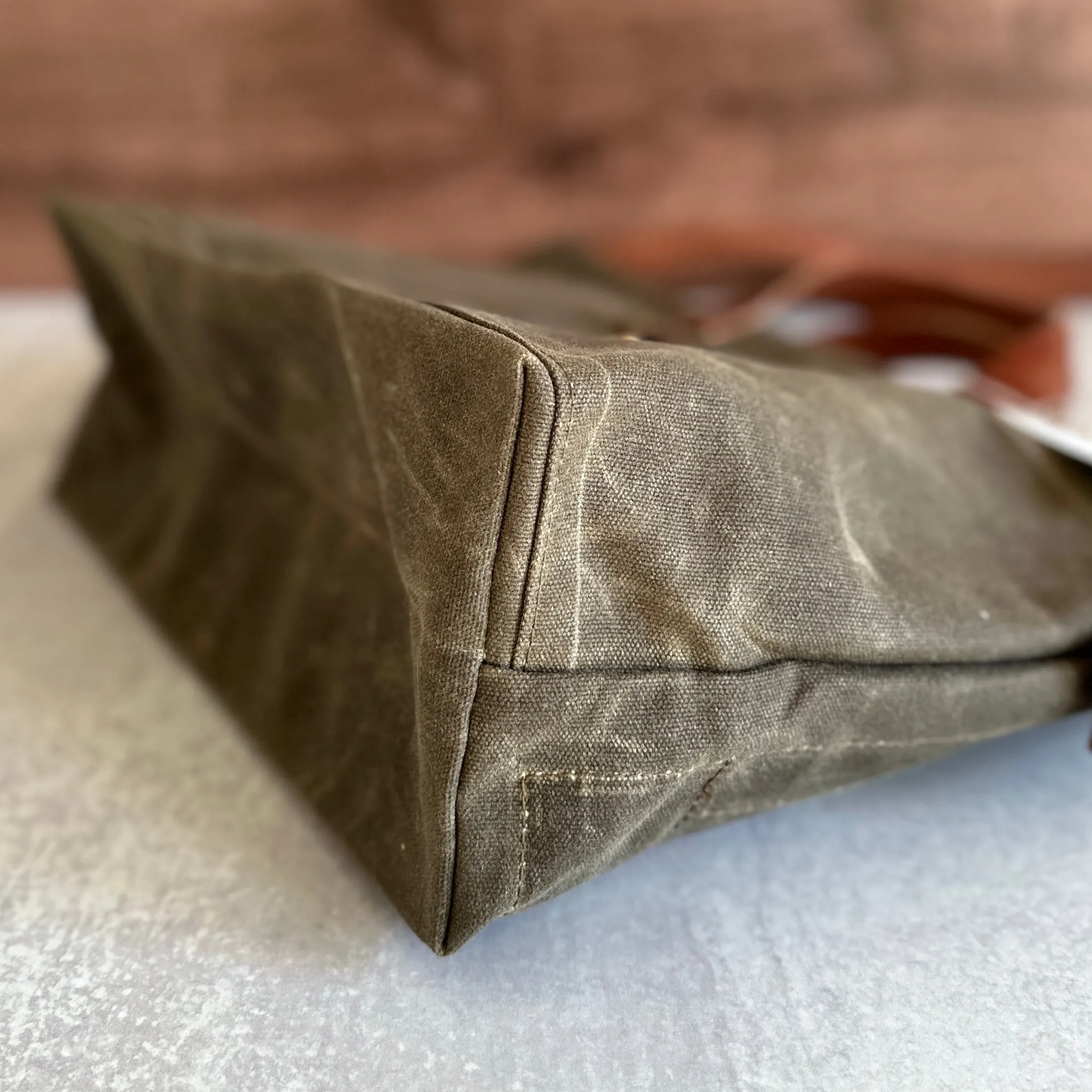 [Peg and Awl ] Waxed Canvas Tote