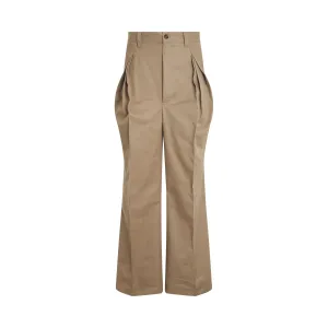 Pleat Details Pants in Beige
