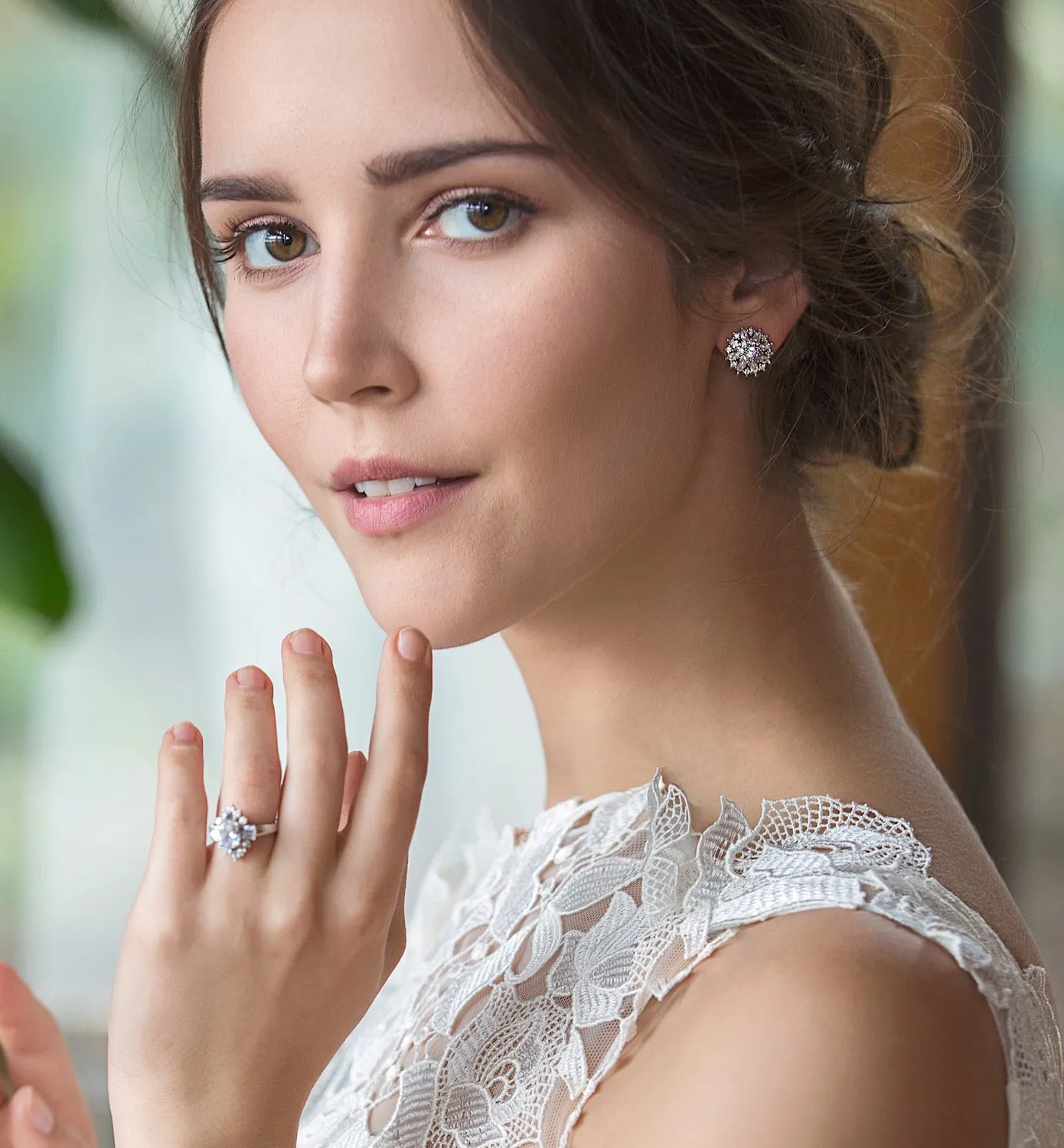 Ray Crystal Stud Earrings