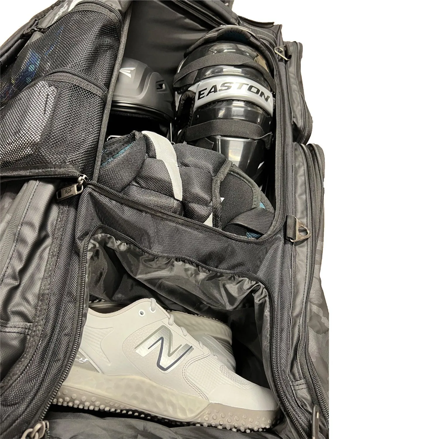 SMASH OPS V3 GUERRILLA Navy/White/Red Roller Bag