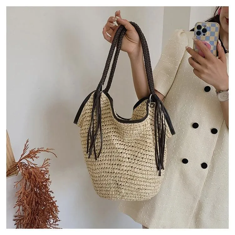 Tassel Decor Straw Bucket Tote Beach Bag-Showtown