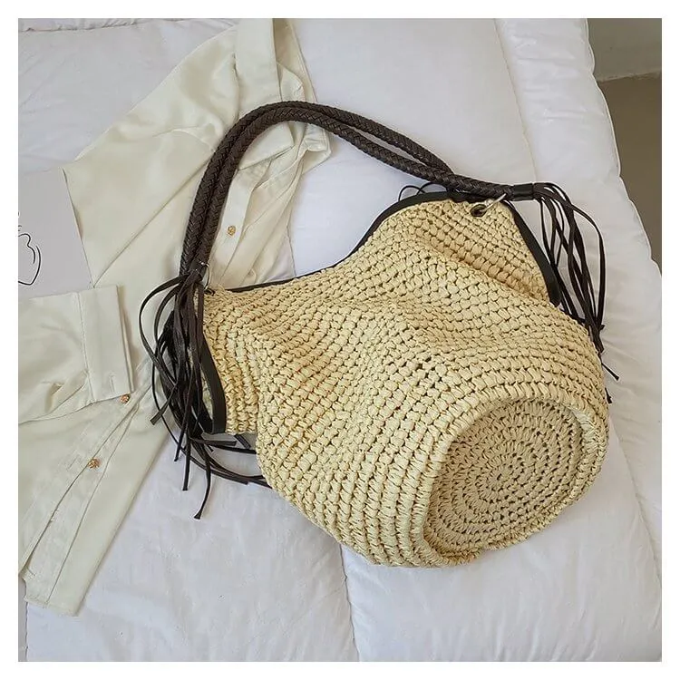 Tassel Decor Straw Bucket Tote Beach Bag-Showtown