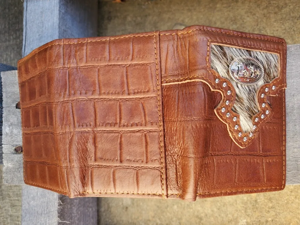 Top Notch Accessories A6002BR Brown Alligator Print w/Praying Cowboy Concho Tri-Fold Wallet