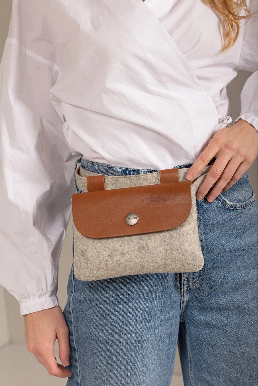 Unty Belt Bag Alpaca & Wool Color Grey