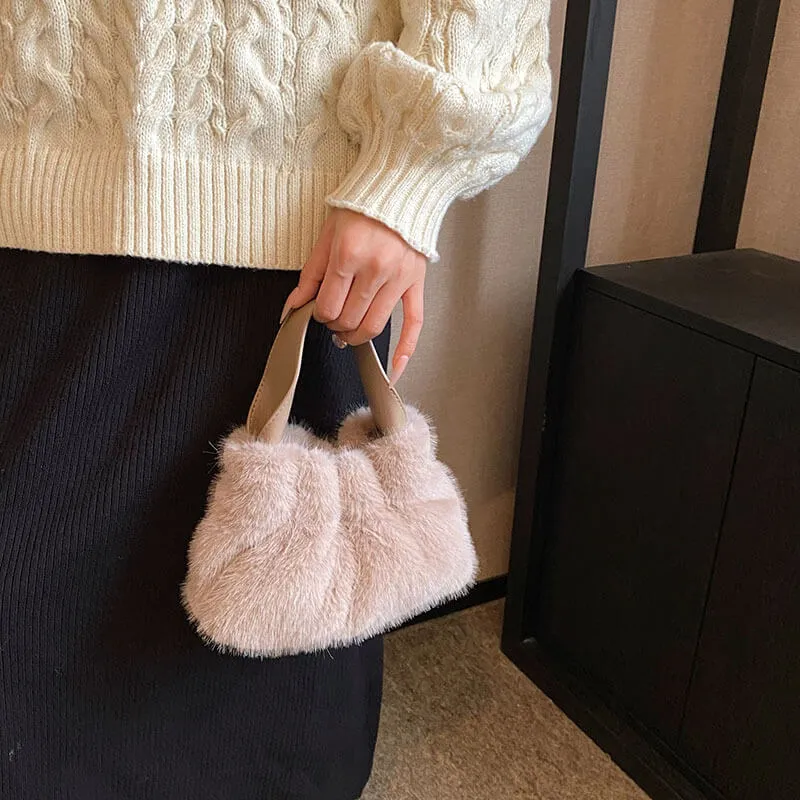 Winter Women Faux Fur Crossbody Bag-Showtown