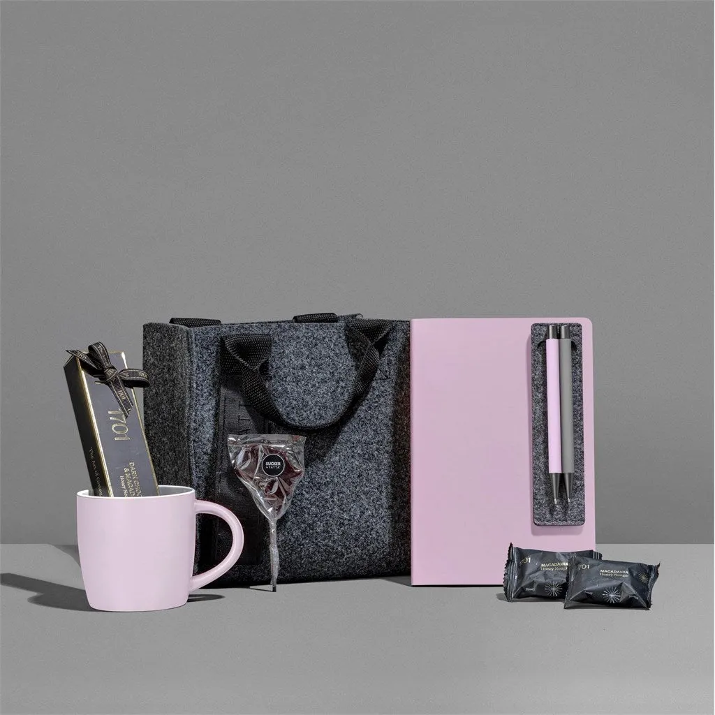 Yatta Vogue Vibes Hamper